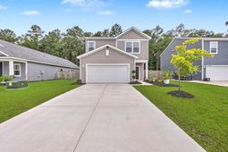 557 Abigail Street photo 4