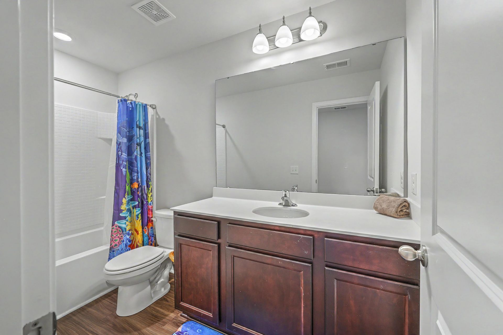 557 Abigail Street Photo 38