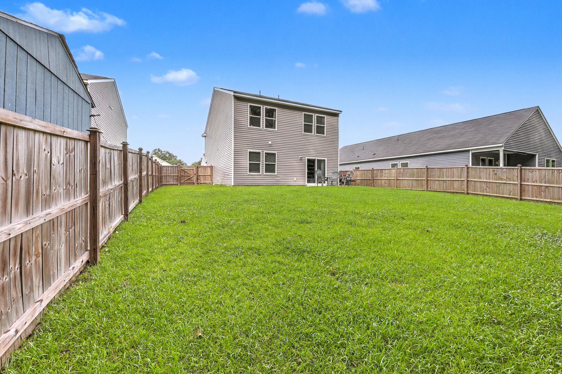 557 Abigail Street Photo 41