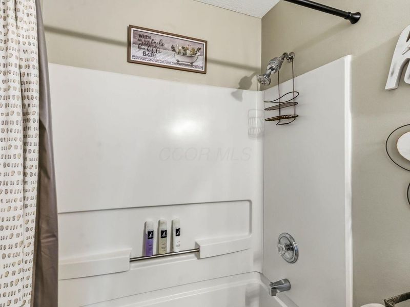 890 Village Drive, Delaware, OH 43015 Photo 43