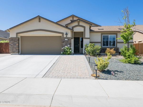 1555 Mahogany Hill Drive, Carson City, NV 89701