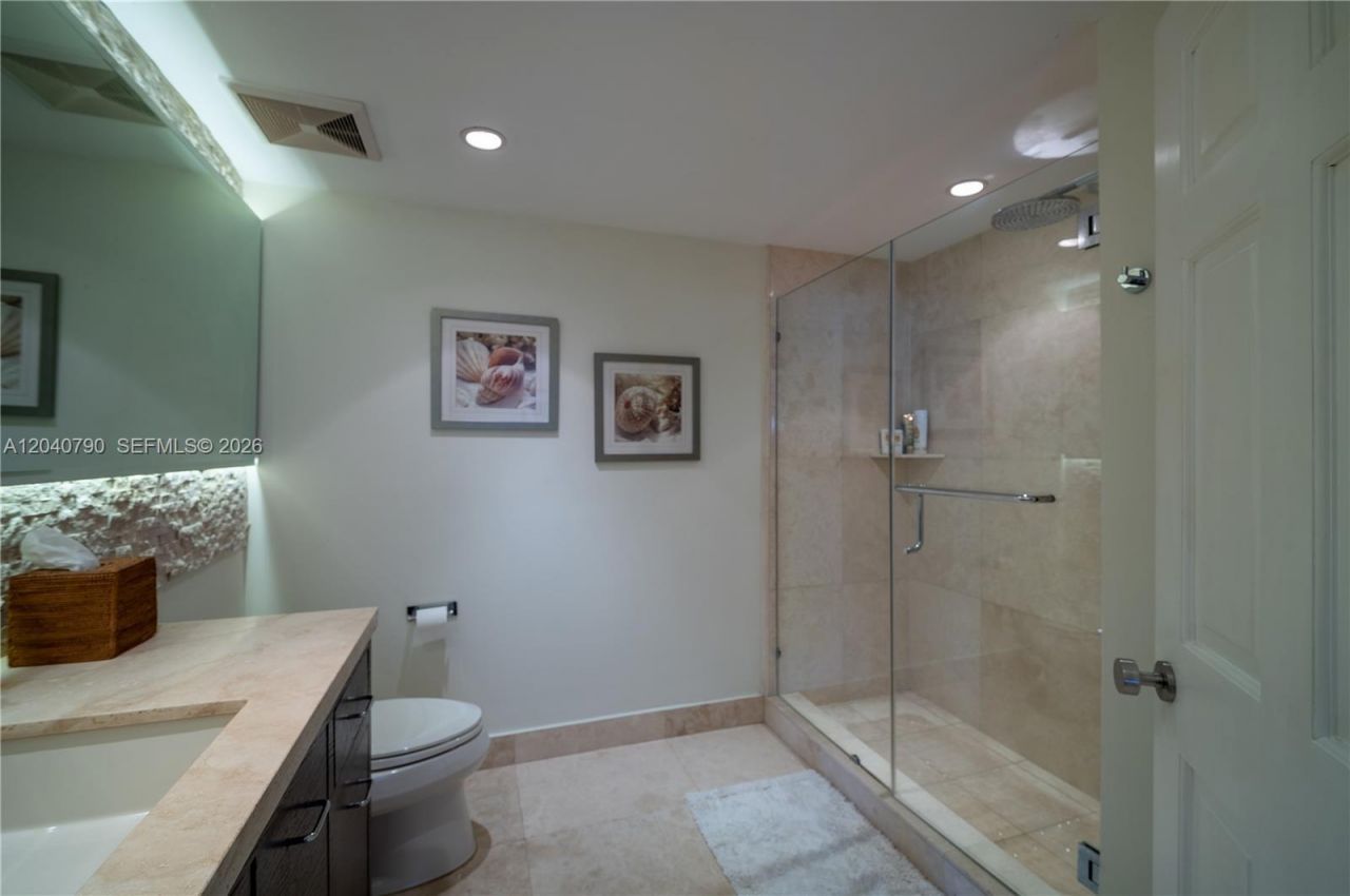 1581 Brickell Ave , Unit PH104, Miami, FL 33129 Photo