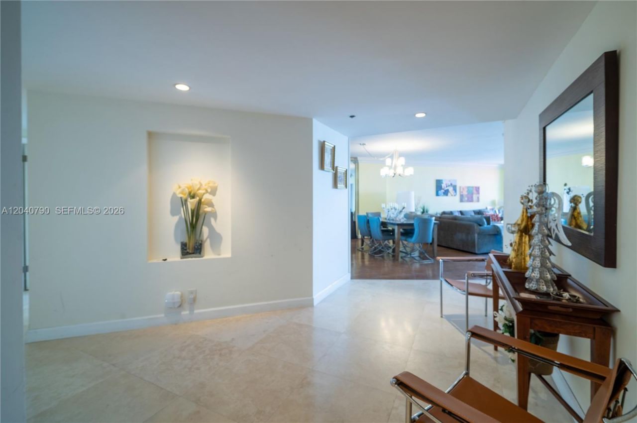 1581 Brickell Ave , Unit PH104, Miami, FL 33129 Photo