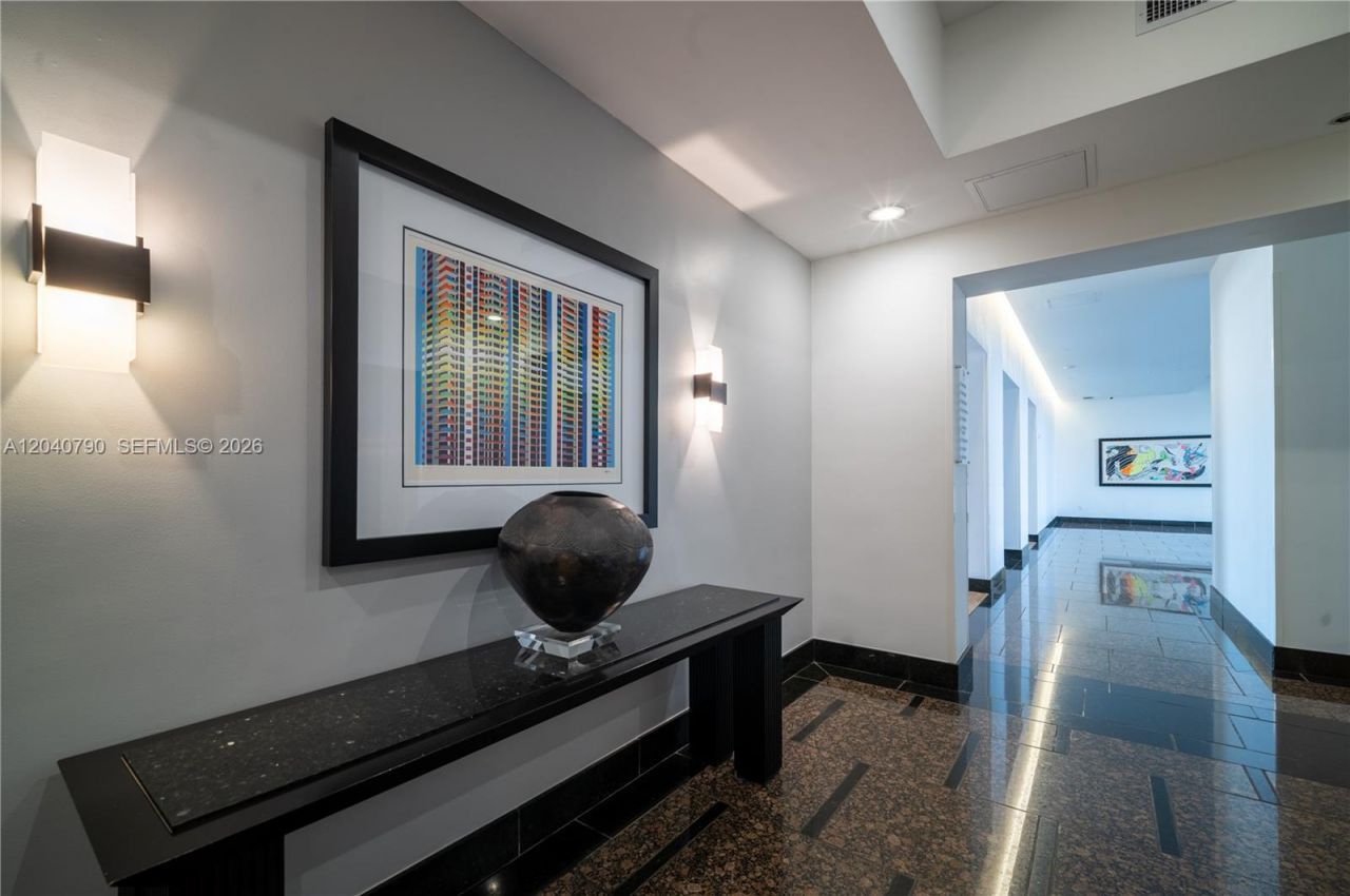 1581 Brickell Ave , Unit PH104, Miami, FL 33129 Photo