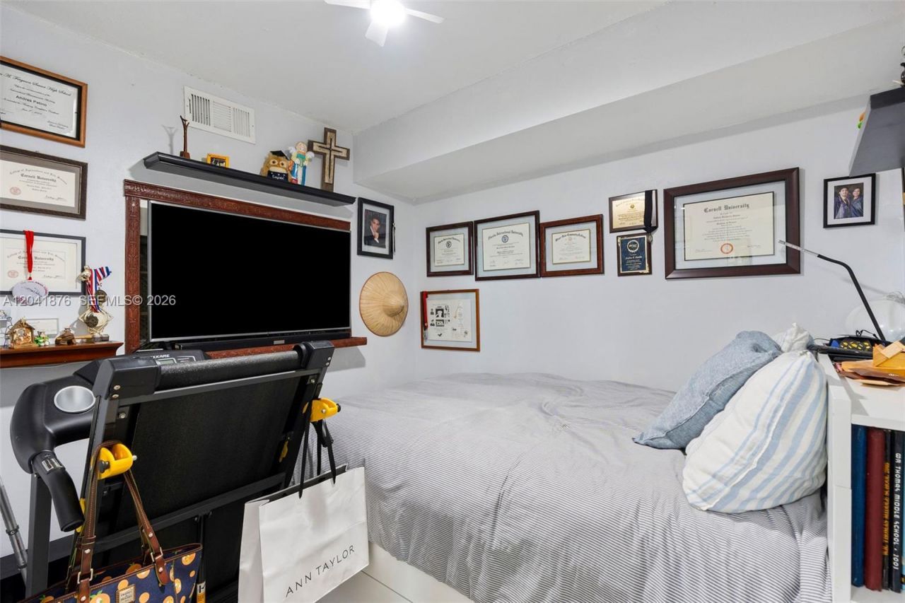 2075 SW 122nd Ave , Unit 505, Miami, FL 33175 Photo