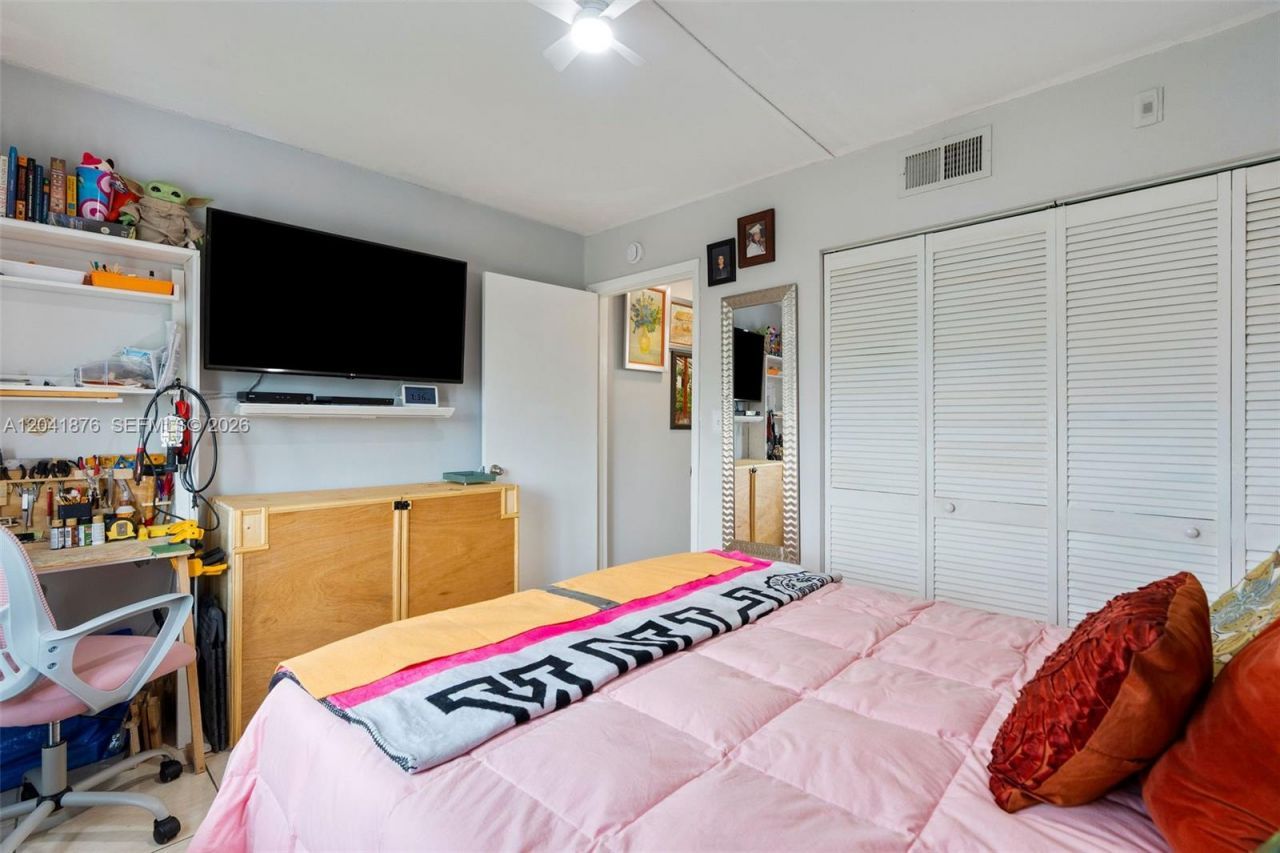 2075 SW 122nd Ave , Unit 505, Miami, FL 33175 Photo