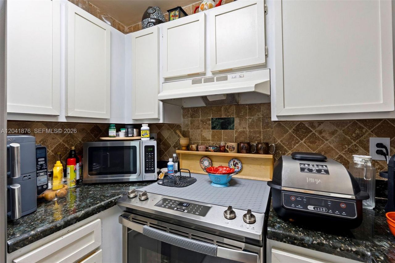 2075 SW 122nd Ave , Unit 505, Miami, FL 33175 Photo