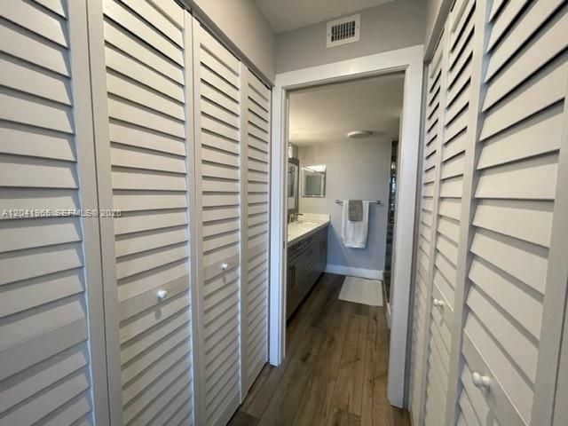 17 Royal Palm Way , Unit 302, Boca Raton, FL 33432 Photo