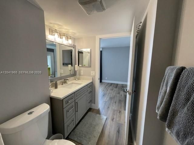 17 Royal Palm Way , Unit 302, Boca Raton, FL 33432 Photo