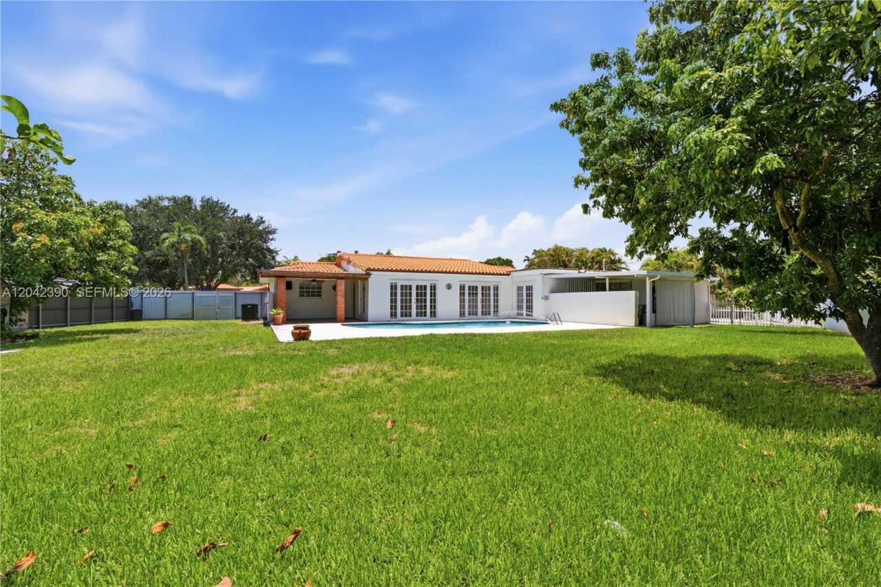 8197 W 14th Ct, Hialeah, FL 33014 Photo