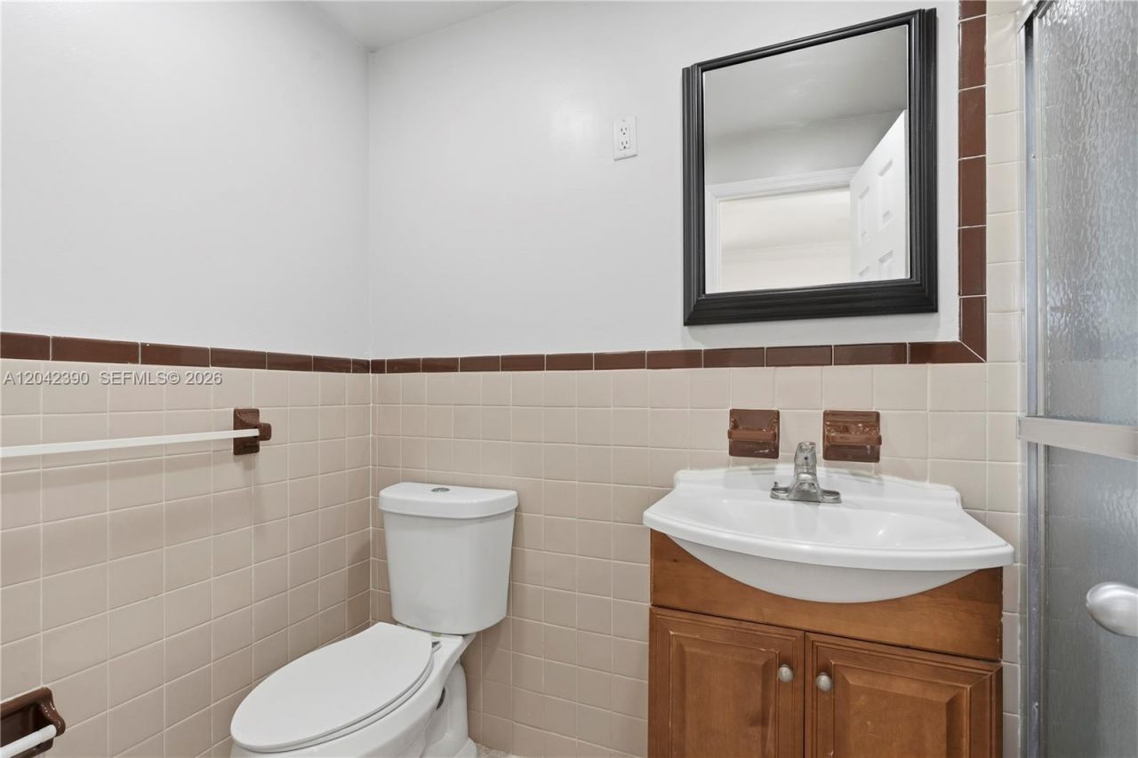 8197 W 14th Ct, Hialeah, FL 33014 Photo