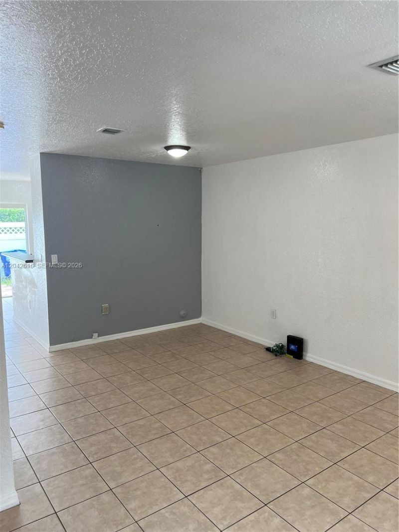 183 Hidden Ct Rd , Unit F-33, Hollywood, FL 33023 Photo