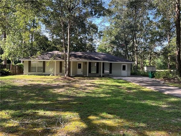 32 HICKORY Drive, Covington, LA 70433