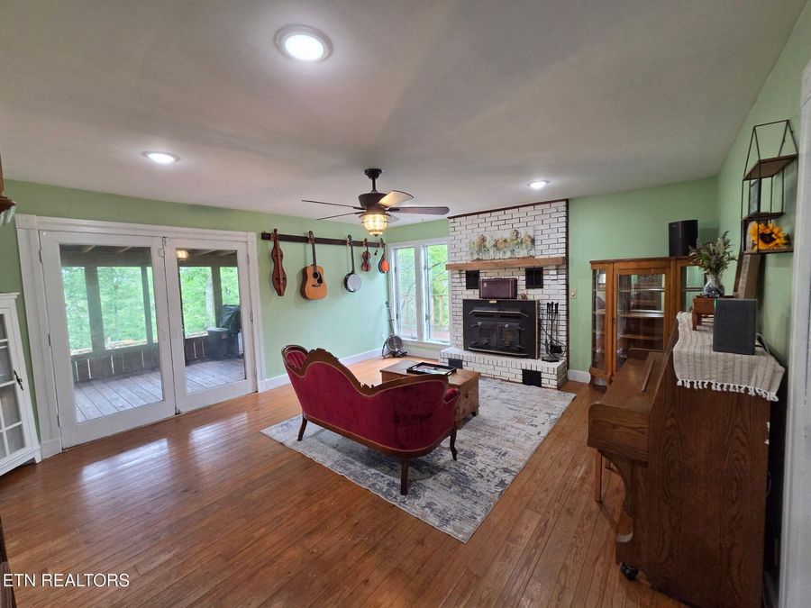 Property Image 25
