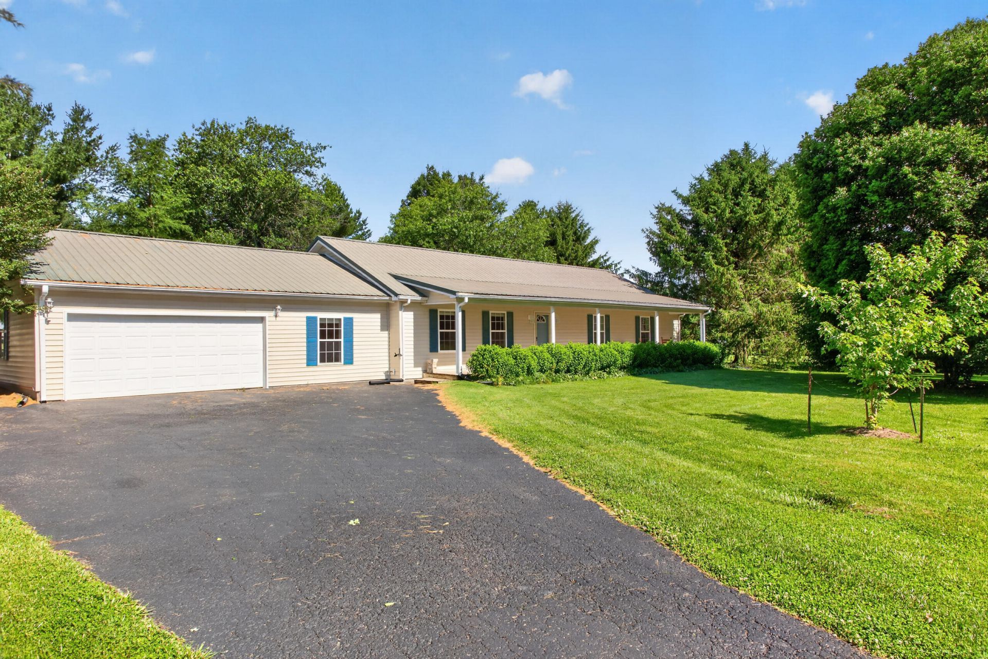 600 Ison Lane, Harrodsburg, KY 40330 Main Photo