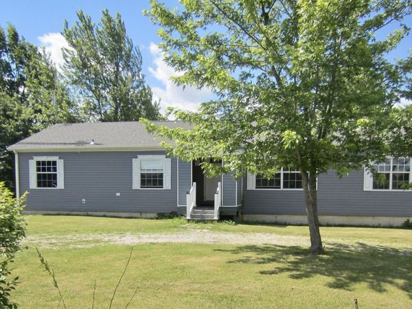 366 Seneca Drive , Montpelier, OH 43543