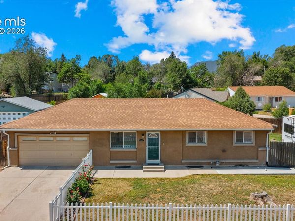 4107 Shelley Avenue, Colorado Springs, CO 80910