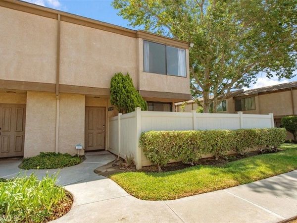 289 S Sentous, West Covina, CA 91792