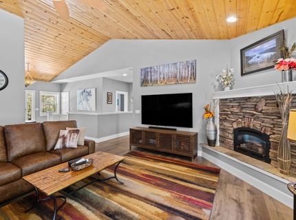 18594 Norlene Way, Grass Valley, CA 95949 Photo