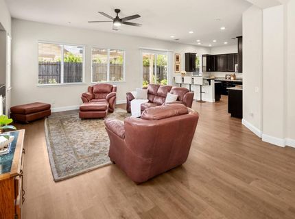 2024 Abby Gate Dr, Roseville, CA 95747 Photo