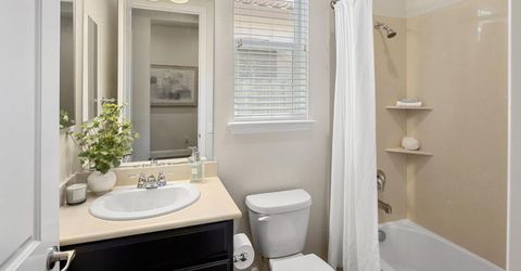 2024 Abby Gate Dr, Roseville, CA 95747 Photo