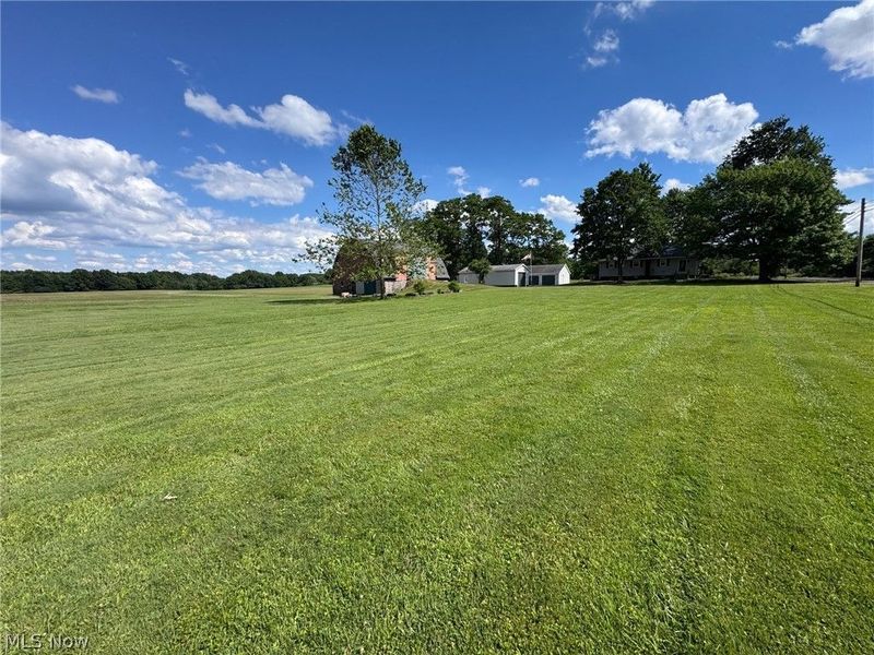 7305 S Duck Creek Road, Berlin Center, OH 44401 Photo 21