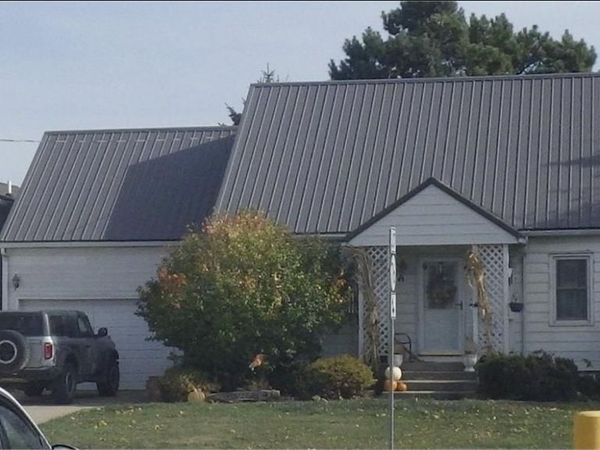 4 SW 9Th Street, Waukon, IA 52172