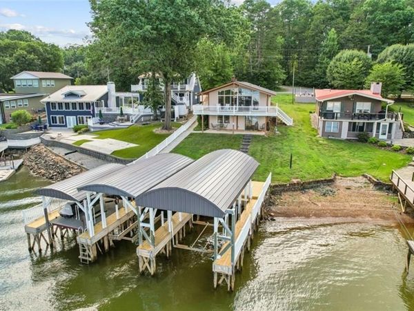 918 Pinehaven Drive , New London, NC 28127