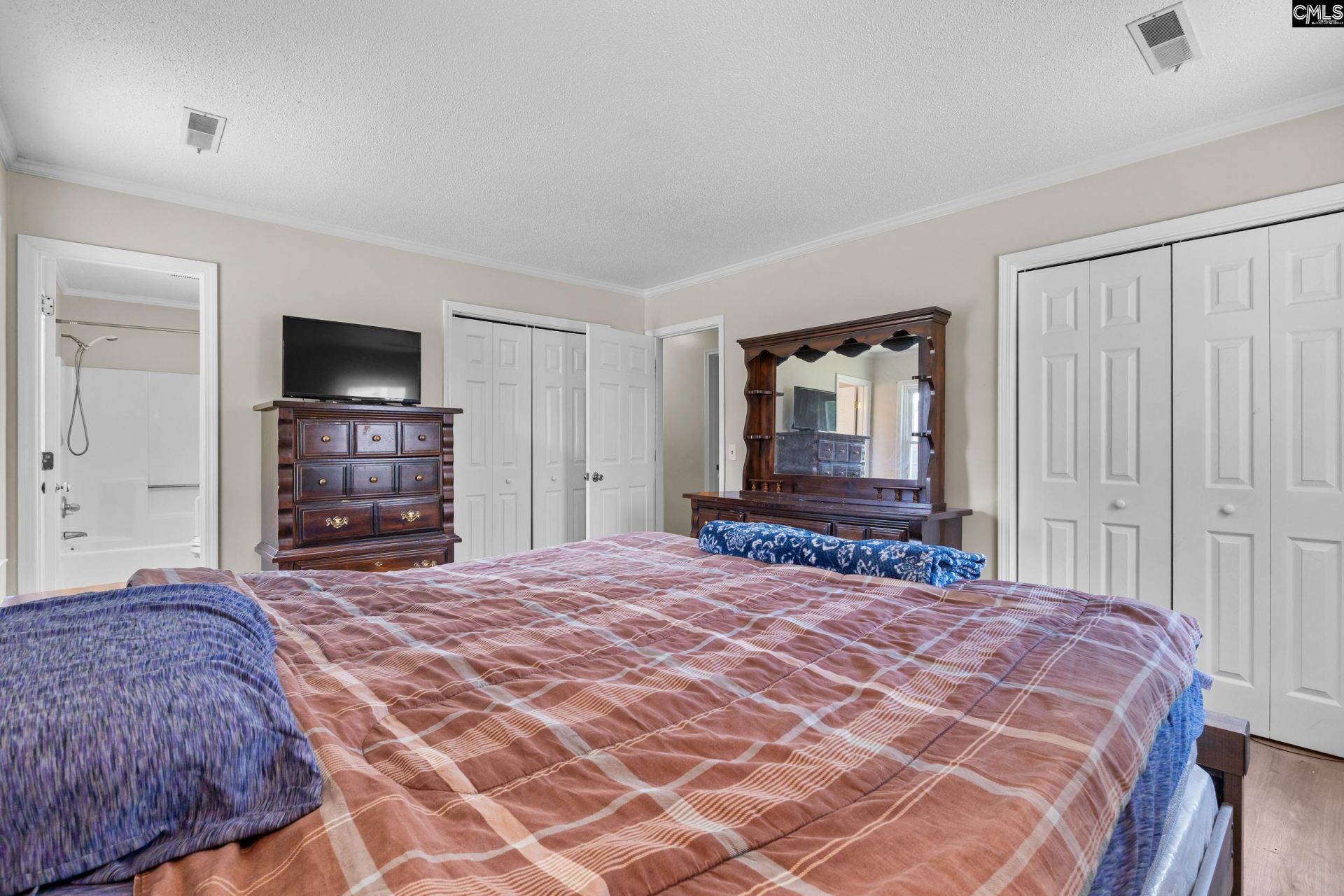 1304 Fairlawn Drive  Photo 13