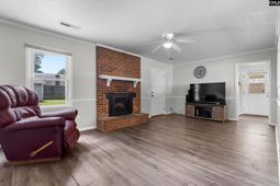 1304 Fairlawn Drive  photo 4