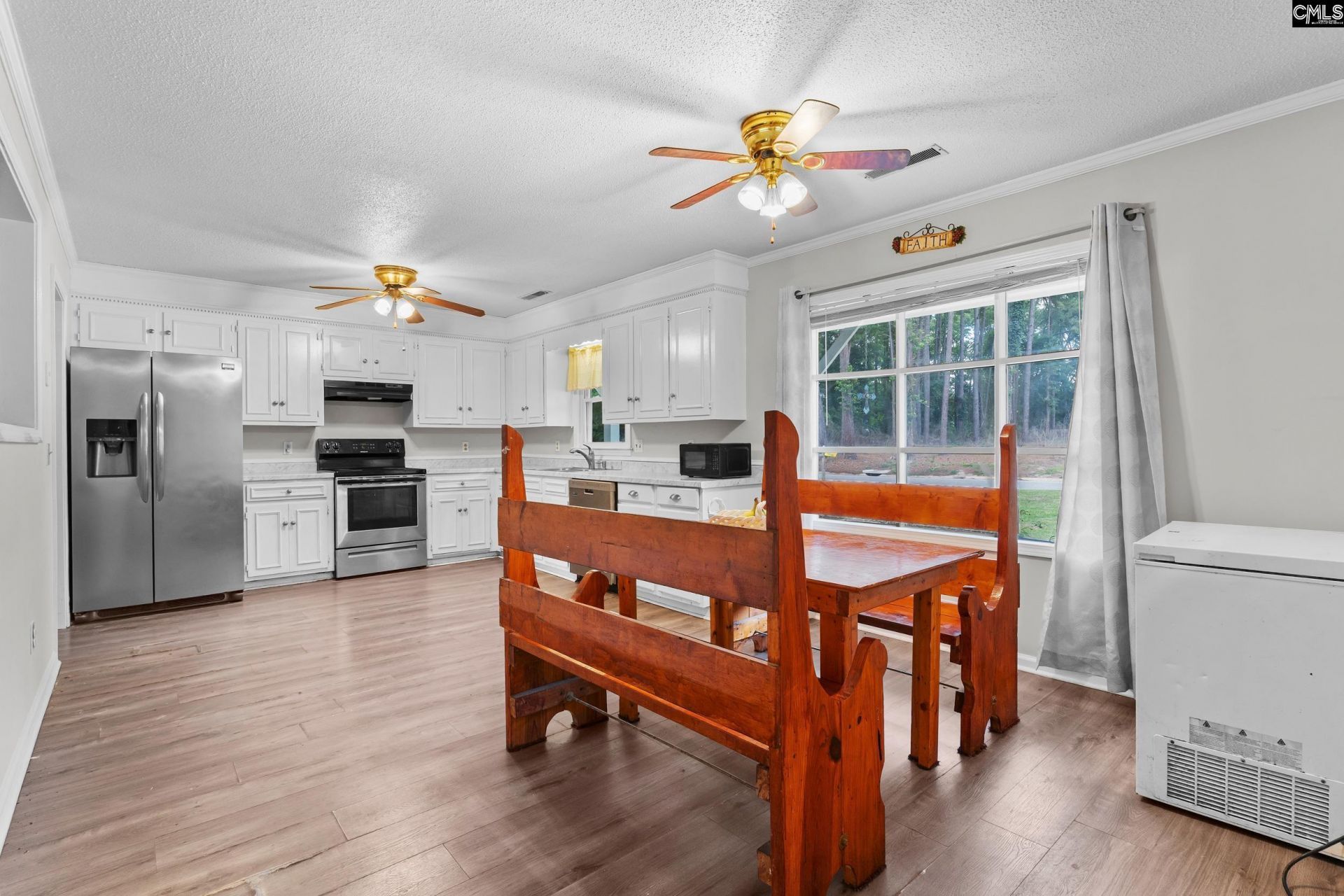 1304 Fairlawn Drive  Photo 7