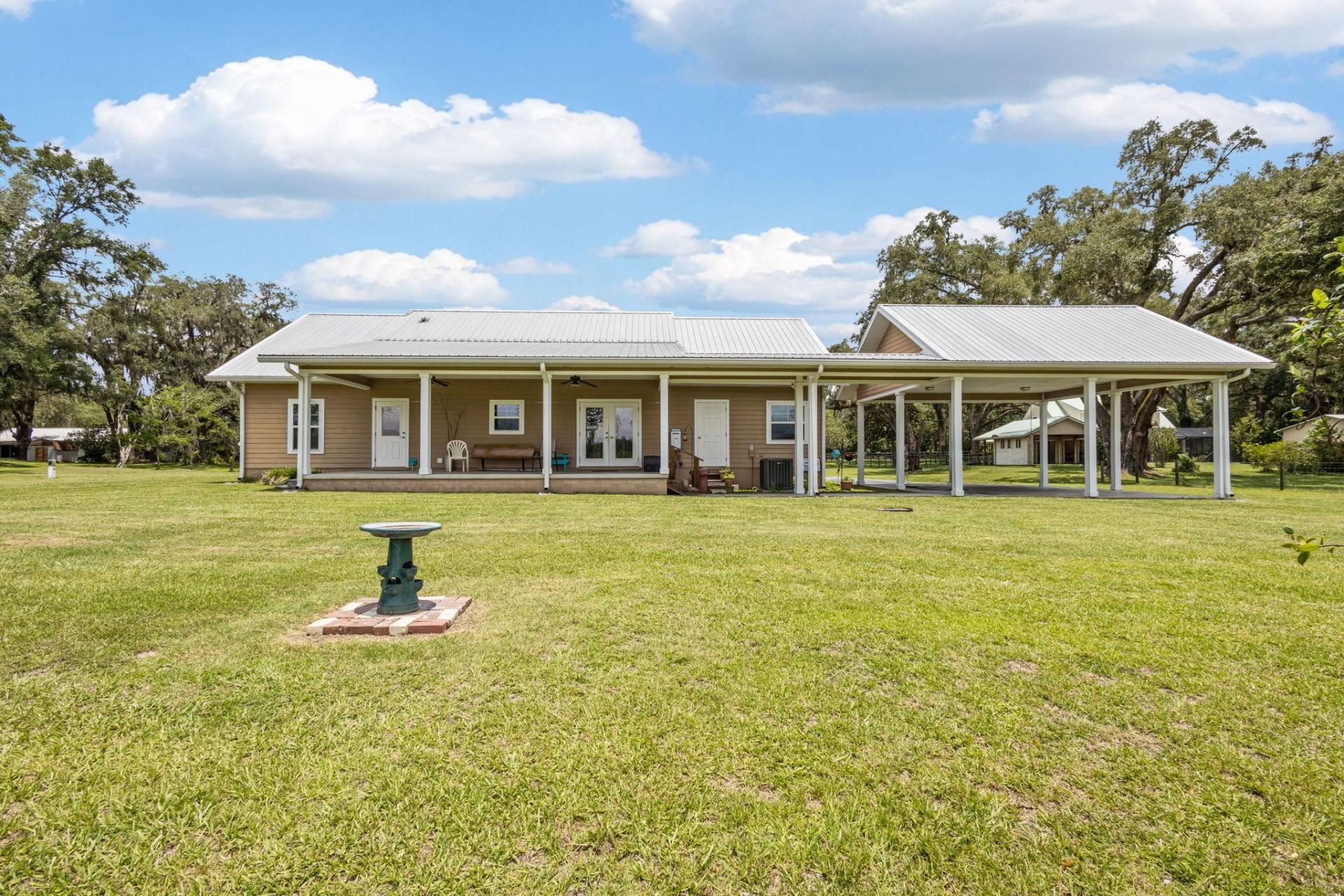 9659 SE Cr 319 , Trenton, FL 32693 Photo