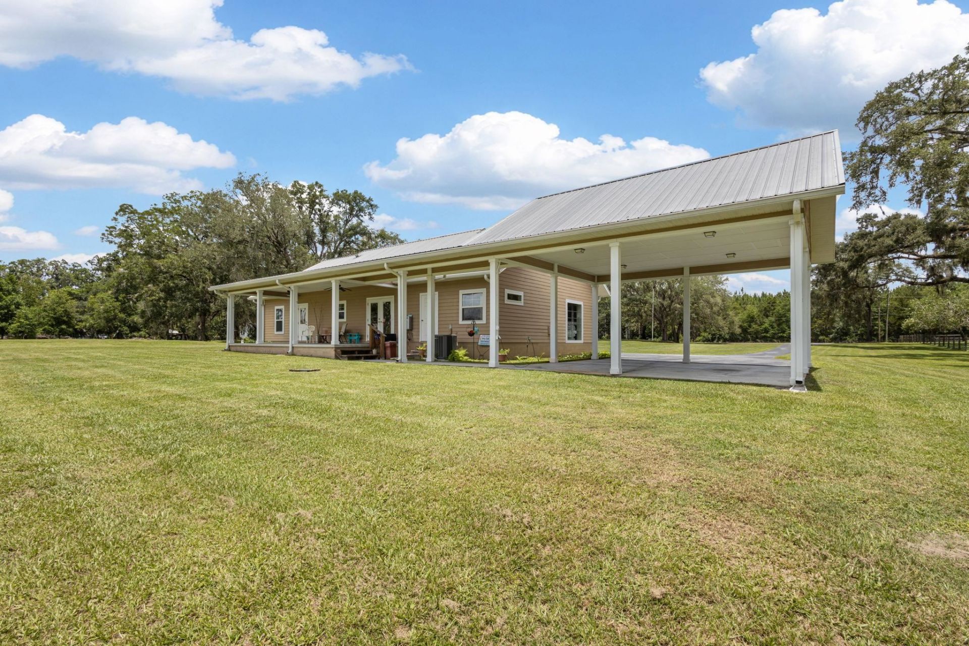 9659 SE Cr 319 , Trenton, FL 32693 Photo