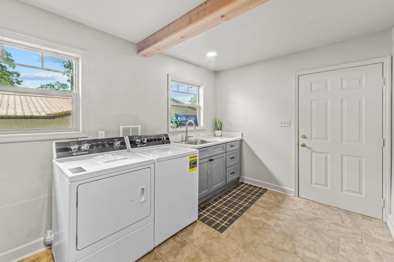 24390 Lanier Street, Tallahassee, FL 32310 Photo