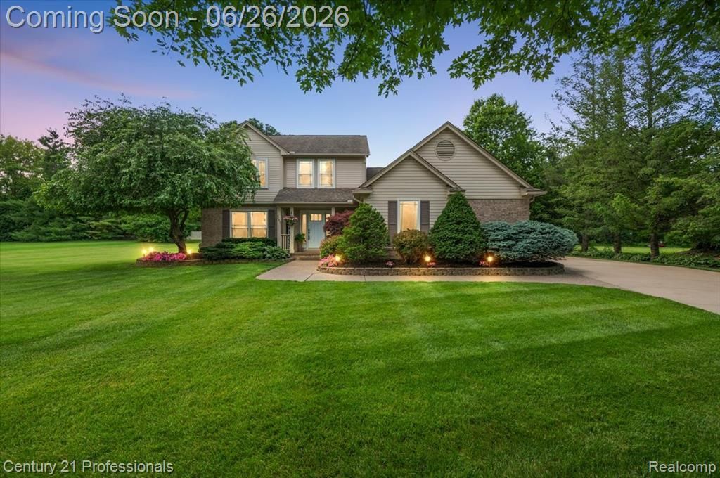 4683 Fox Chase Drive, White Lake Township, MI 48383 Main Photo