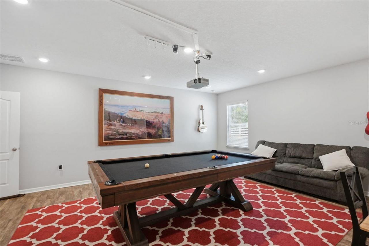 9025 Mazette Road , Weeki Wachee, FL 34613 Photo