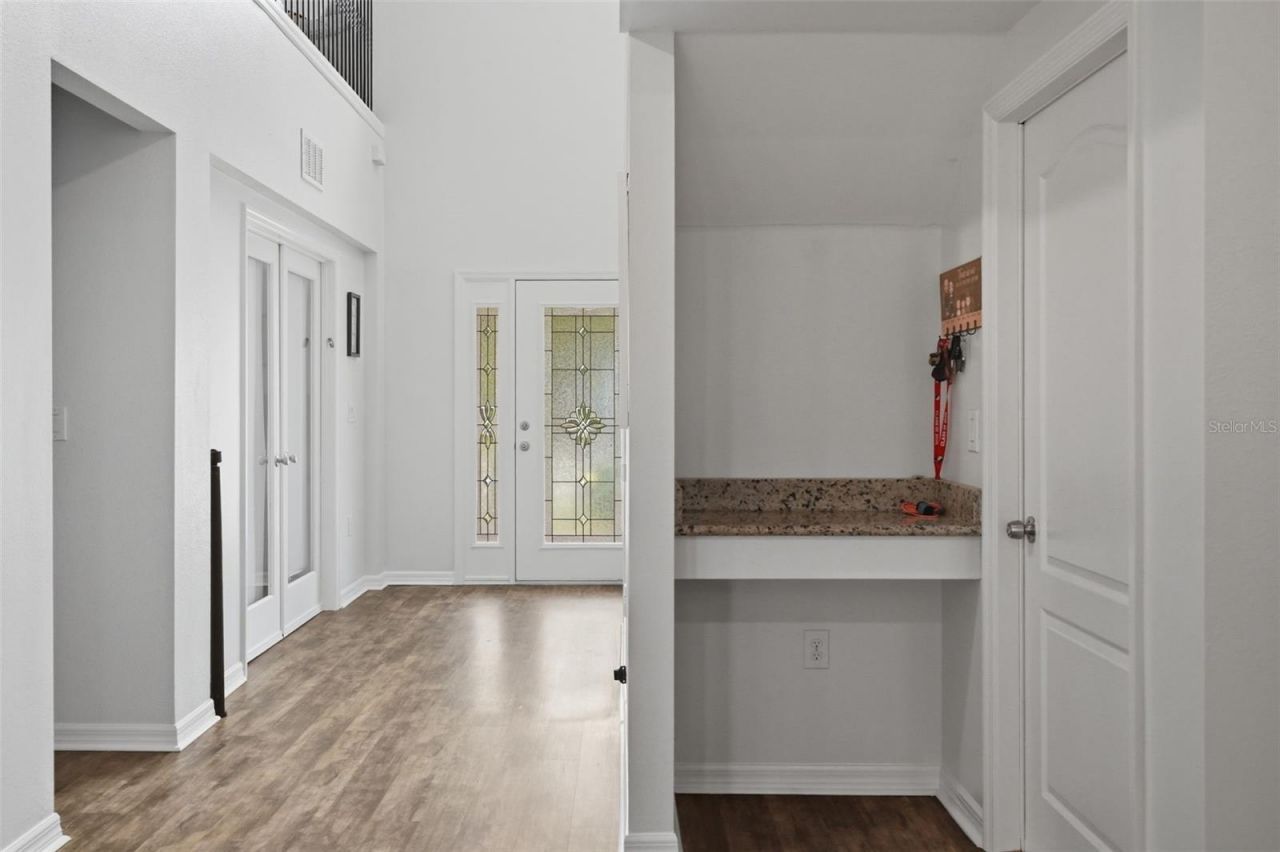 9025 Mazette Road , Weeki Wachee, FL 34613 Photo