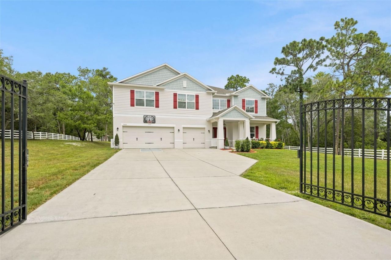9025 Mazette Road , Weeki Wachee, FL 34613 Photo
