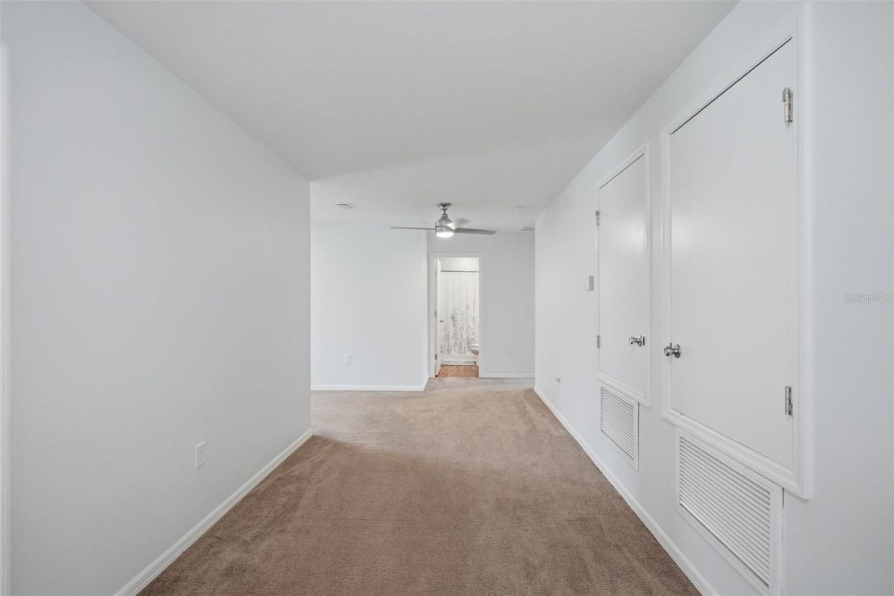 9025 Mazette Road , Weeki Wachee, FL 34613 Photo