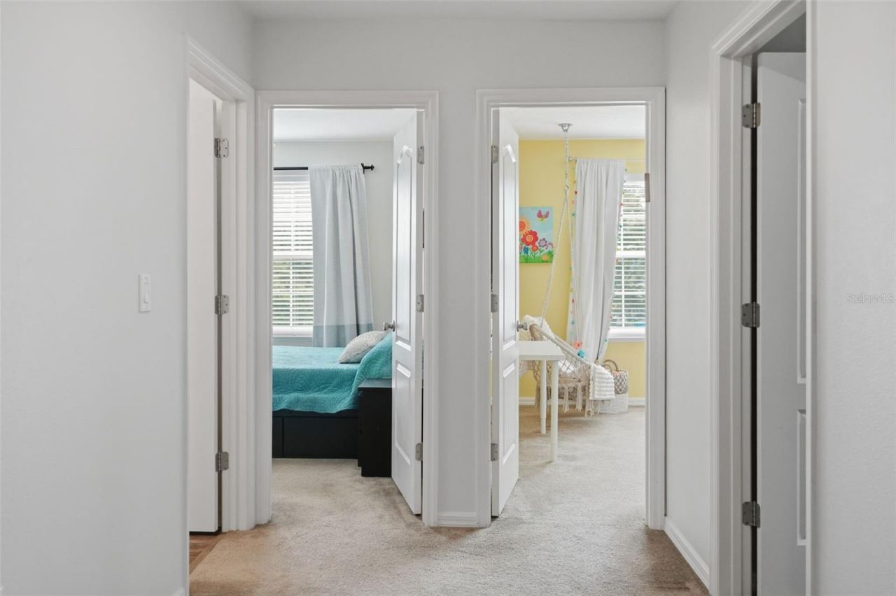 9025 Mazette Road , Weeki Wachee, FL 34613 Photo