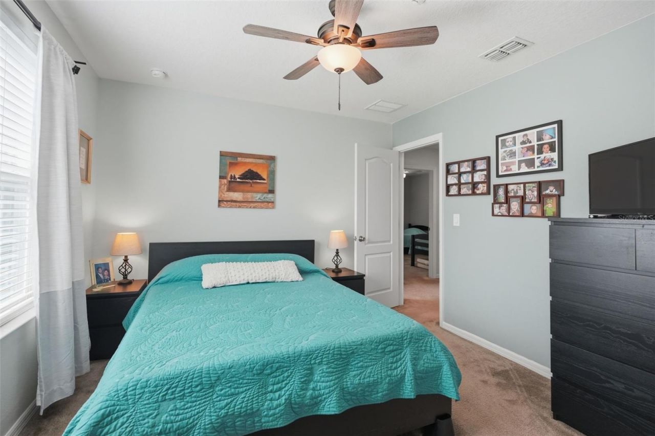 9025 Mazette Road , Weeki Wachee, FL 34613 Photo