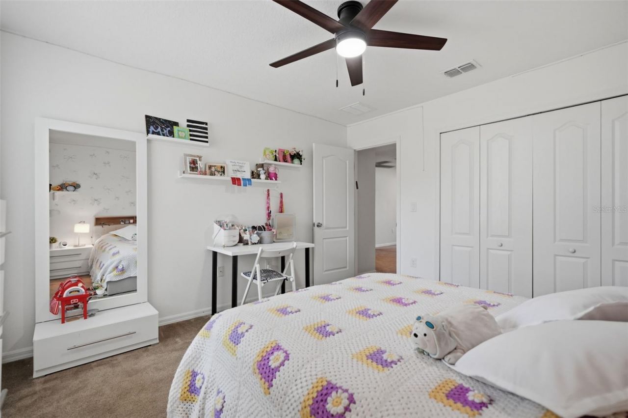9025 Mazette Road , Weeki Wachee, FL 34613 Photo