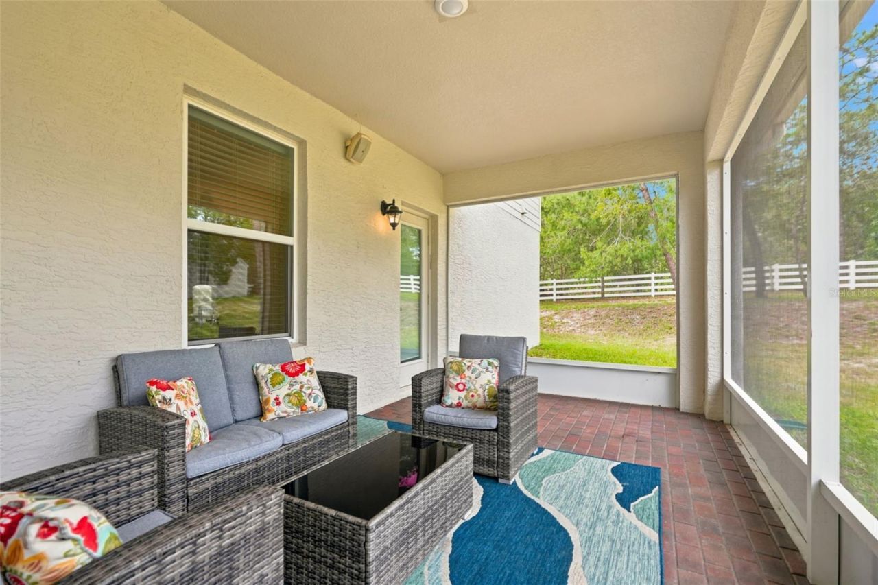 9025 Mazette Road , Weeki Wachee, FL 34613 Photo