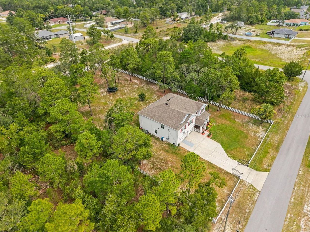 9025 Mazette Road , Weeki Wachee, FL 34613 Photo