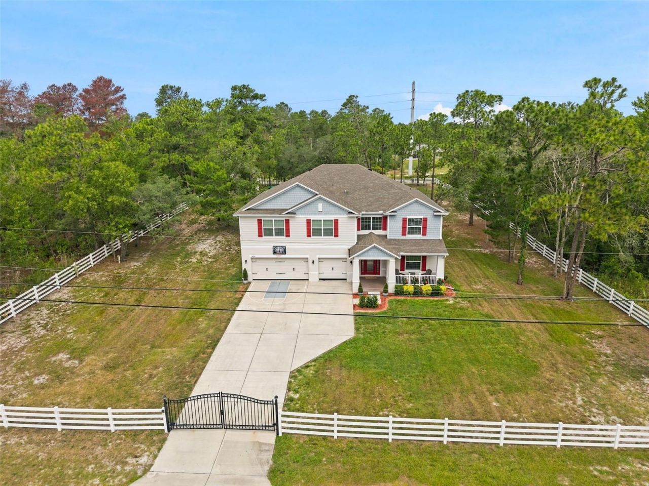 9025 Mazette Road , Weeki Wachee, FL 34613 Photo
