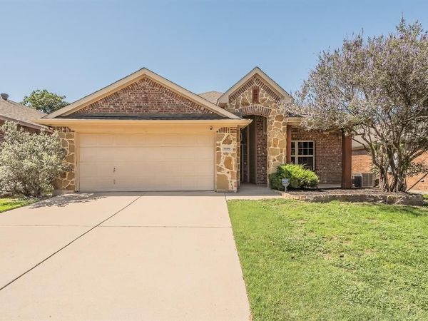10100 Cougar Trail, Fort Worth, TX 76108