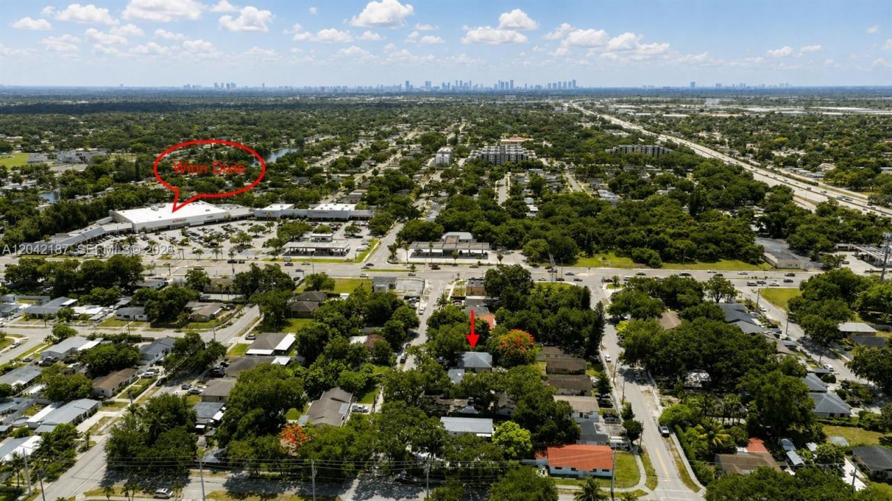 2750 NW 170th St, Miami Gardens, FL 33056 Photo