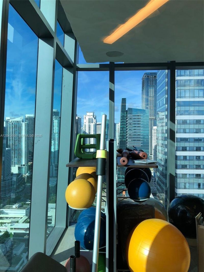 1451 Brickell Ave , Unit 2103, Miami, FL 33131 Photo