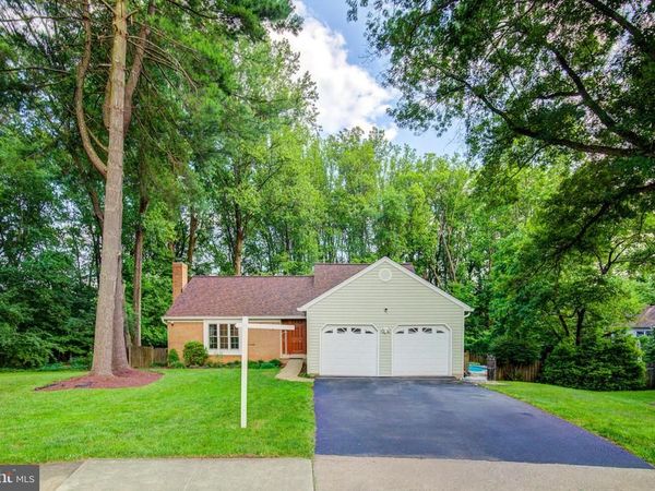 9519 HEATHWOOD COURT, BURKE, VA 22015