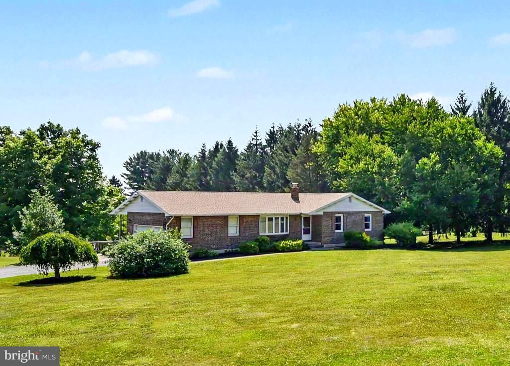19303 MIDDLETOWN ROAD , PARKTON, MD 21120
